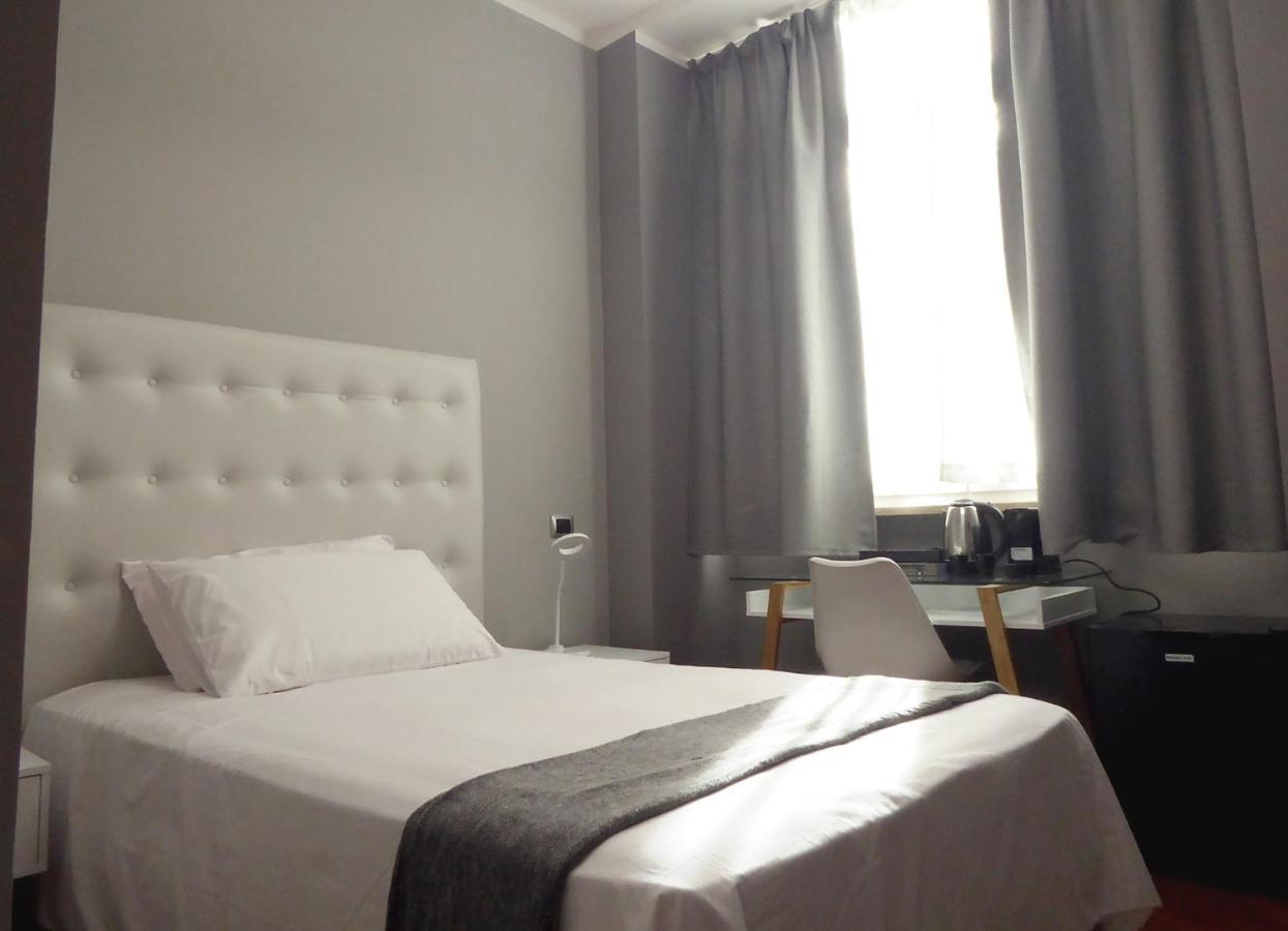 Hotel Dalmazia 33 Salerno Esterno foto