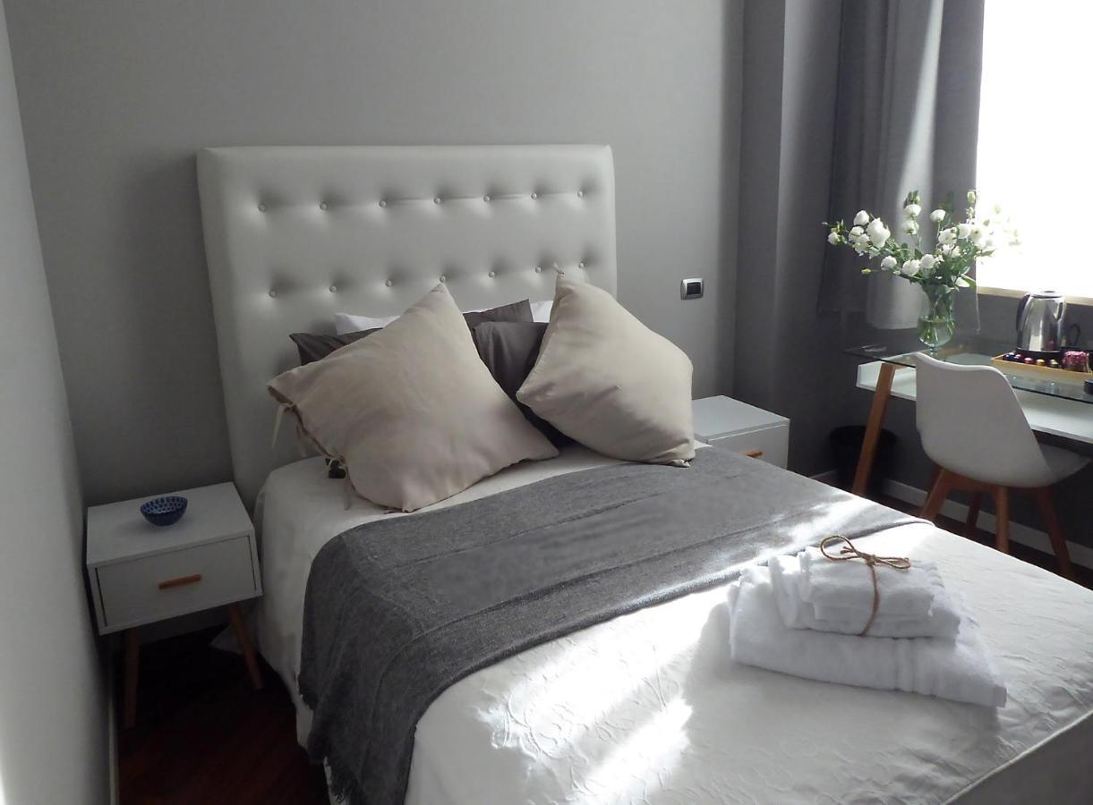 Hotel Dalmazia 33 Salerno Esterno foto